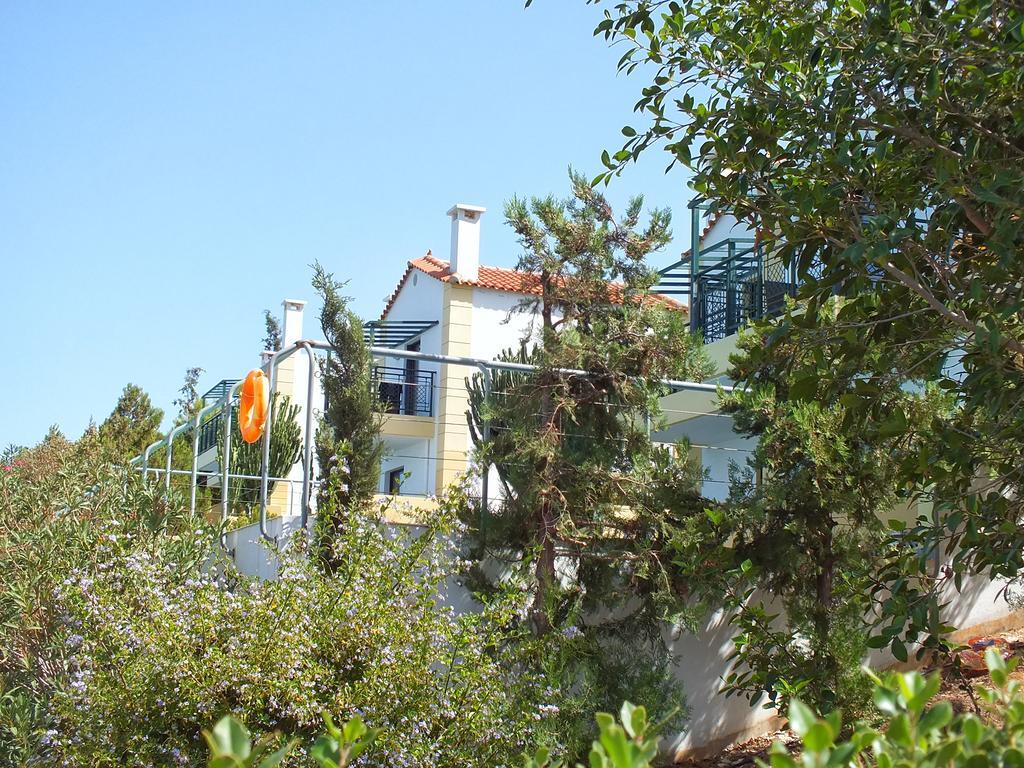 הרסוניסוס Golden Villas - Hotel Apartments & Villas מראה חיצוני תמונה