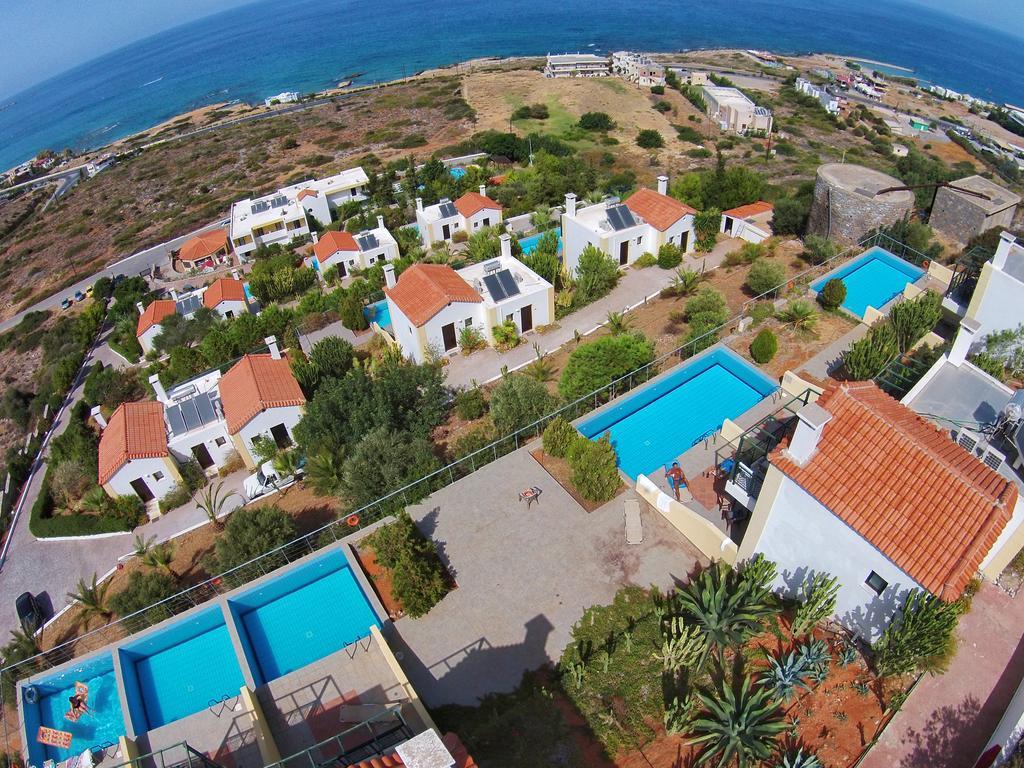 הרסוניסוס Golden Villas - Hotel Apartments & Villas מראה חיצוני תמונה