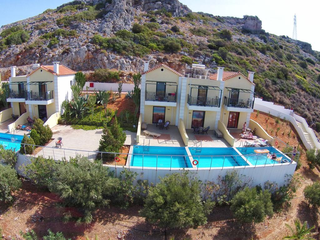 הרסוניסוס Golden Villas - Hotel Apartments & Villas מראה חיצוני תמונה