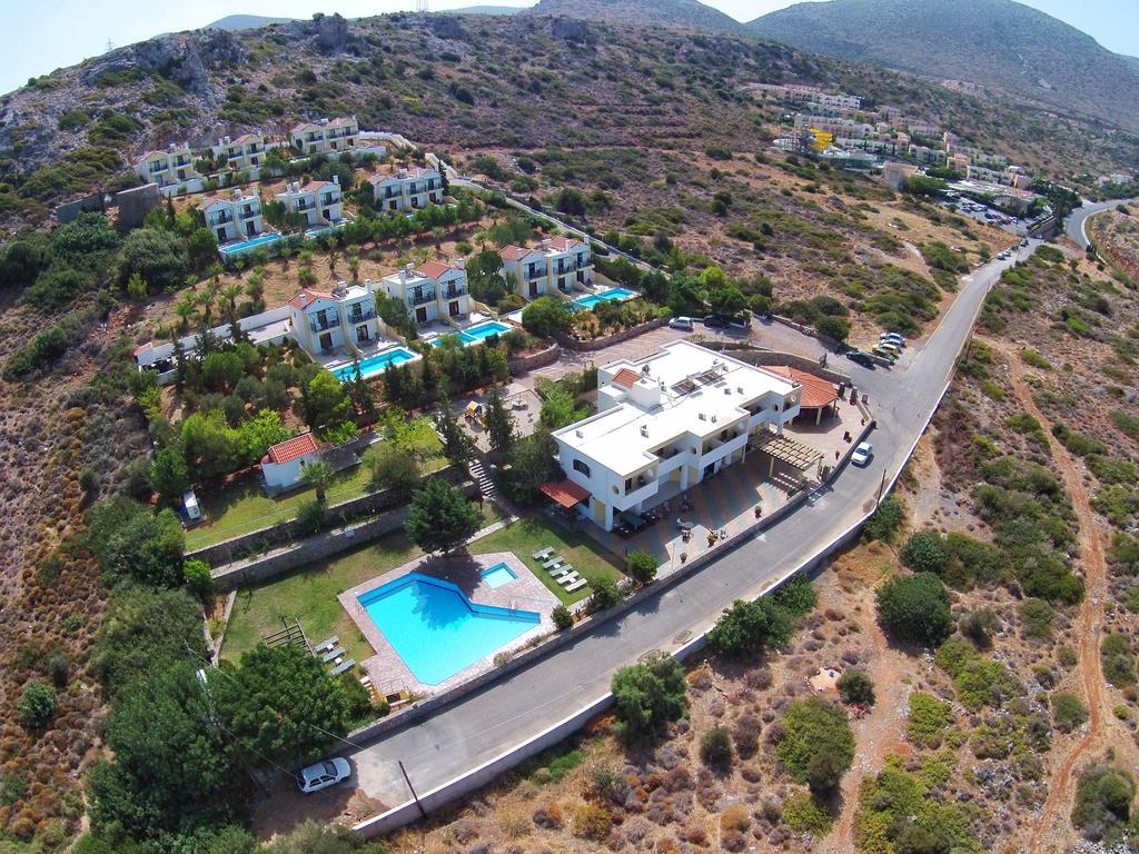 הרסוניסוס Golden Villas - Hotel Apartments & Villas מראה חיצוני תמונה