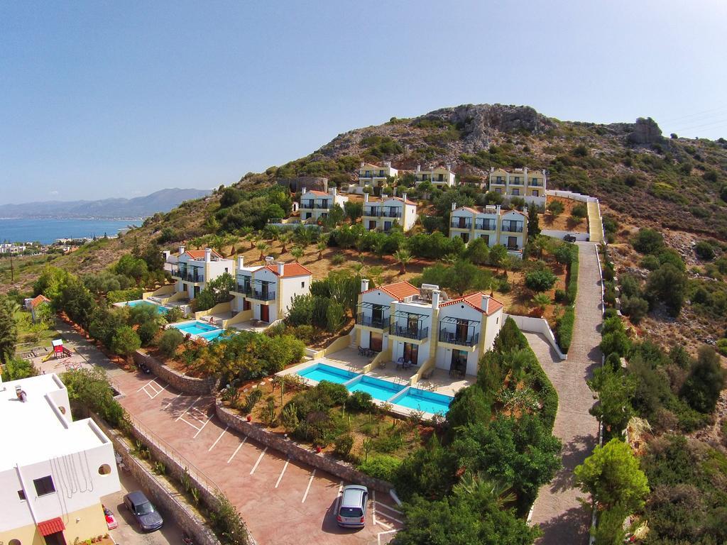 הרסוניסוס Golden Villas - Hotel Apartments & Villas מראה חיצוני תמונה
