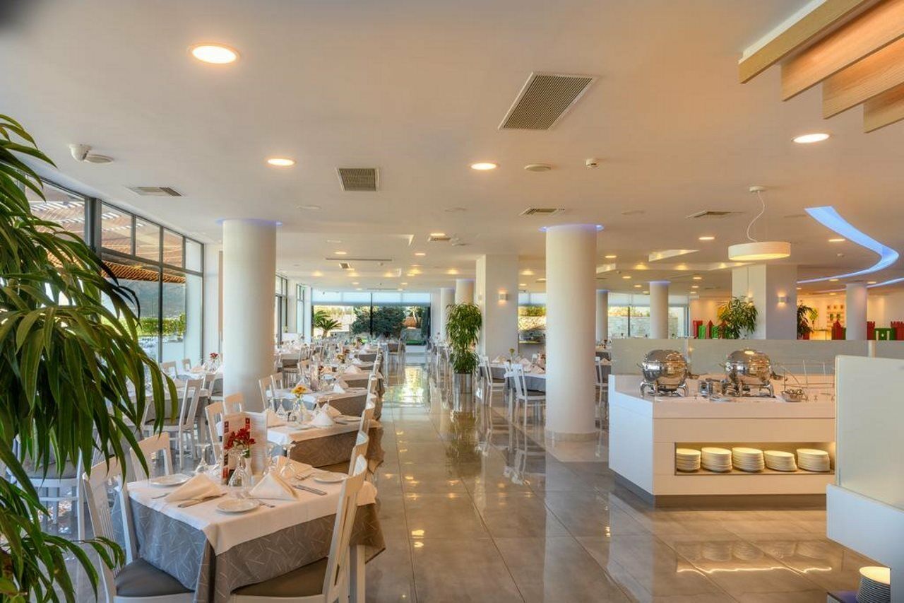 הרסוניסוס Golden Villas - Hotel Apartments & Villas מראה חיצוני תמונה